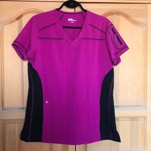 Scrub Kulture scrub top NWOT